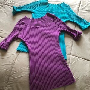 👍🏻👍🏻blue and purple 3/4 arm sweaters